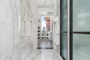 157 W 57th St, New York City, NY 10019 - Photo 16