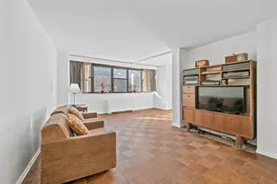 225 E 36th St, New York City, NY 10016 - Photo 10