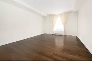 100 W 58th St, New York City, NY 10019 - Photo 4