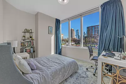 46-30 Center Boulevard #211, New York City, NY 11109 - Photo 12