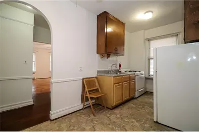 868 E 7th Street #3C, New York City, NY 11230 - Photo 10