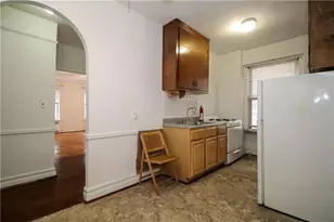 868 E 7th St, New York City, NY 11230 - Photo 10