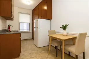 868 E 7th St, New York City, NY 11230 - Photo 8