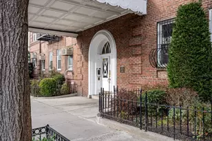 55 Eastern Pkwy, New York City, NY 11238 - Photo 8