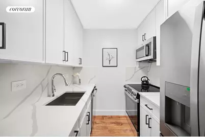 636 Washington Street #3B, New York City, NY 10014 - Photo 4