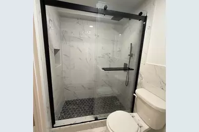 400 E 70th Street #907, New York City, NY 10021 - Photo 8