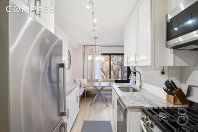 33-64 21st Street #6D, New York City, NY 11106 - Photo 2