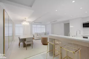 21 E 61st St, New York City, NY 10065 - Photo 4