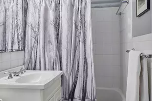 201 E 83rd St, New York, NY 10028 - Photo 6