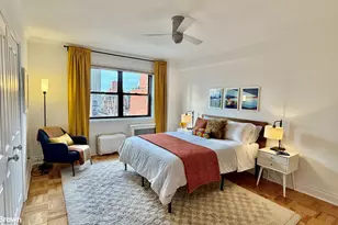 305 E 72nd St, New York City, NY 10021 - Photo 6