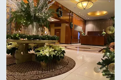 300 E 40th Street #8-H, New York City, NY 10016 - Photo 12