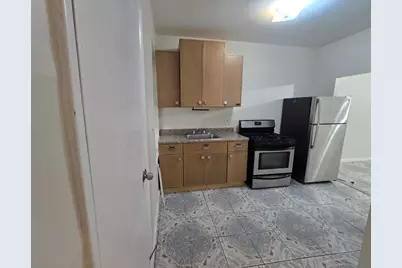 750 Glenmore Avenue #1, Brooklyn, NY 11208 - Photo 4