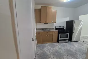 750 Glenmore Ave, Brooklyn, NY 11208 - Photo 4