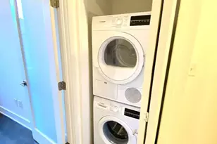 245 E 39th St, New York City, NY 10016 - Photo 6