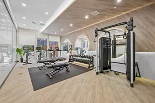 37-34 33rd St, New York City, NY 11101 - Photo 18