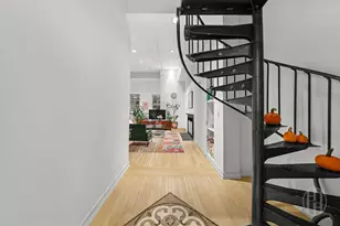 426 W Broadway, New York City, NY 10012 - Photo 4