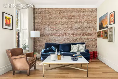 67 Perry Street #4, New York, NY 10014 - Photo 6