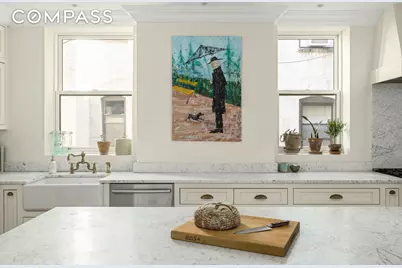 67 Perry Street #4, New York, NY 10014 - Photo 8