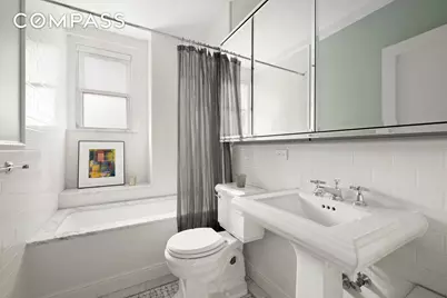 242 E 19th Street #4A, New York City, NY 10003 - Photo 8