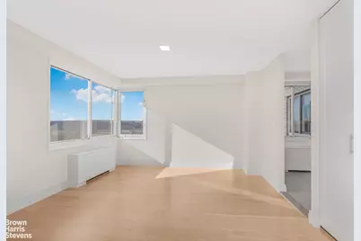 3333 Henry Hudson Parkway #9E, New York City, NY 10463 - Photo 2