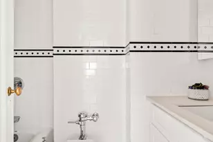 20 E 35th St, New York City, NY 10016 - Photo 6