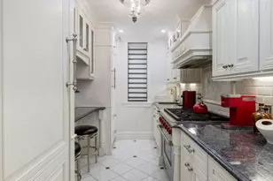 66 E 83rd St, New York, NY 10028 - Photo 2