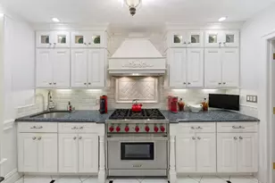 66 E 83rd St, New York, NY 10028 - Photo 1