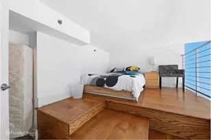 390 Lorimer St, Brooklyn, NY 11206 - Photo 2