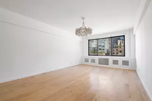408 W 57th St, New York City, NY 10019 - Photo 2
