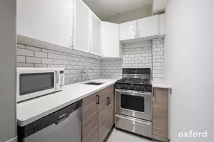 408 W 57th St, New York City, NY 10019 - Photo 4