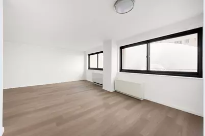 1725 York Avenue #4G, New York City, NY 10128 - Photo 2
