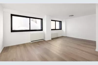 1725 York Avenue #4G, New York City, NY 10128 - Photo 2