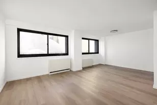 1725 York Ave, New York City, NY 10128 - Photo 2