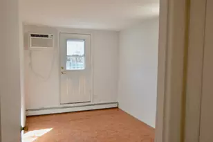 72 Menahan St, Brooklyn, NY 11221 - Photo 8