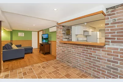 688 E 4th Street, New York City, NY 11218 - Photo 14