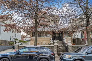 688 E 4th St, New York City, NY 11218 - Photo 2