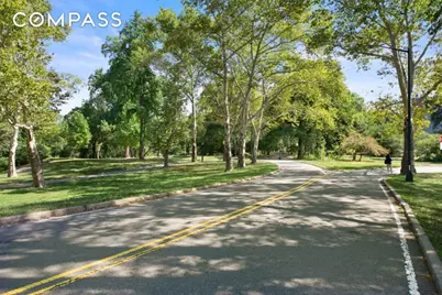 360 Central Park W #2B, New York City, NY 10025 - Photo 20