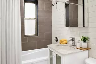 15608 Riverside Dr W, New York City, NY 10032 - Photo 6