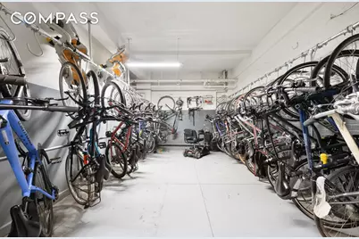 322 W 72nd Street #3D, New York, NY 10023 - Photo 16