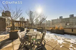 322 W 72nd St, New York, NY 10023 - Photo 12