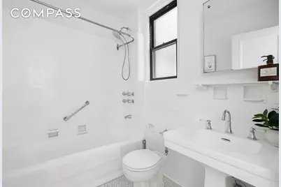 322 W 72nd Street #3D, New York City, NY 10023 - Photo 10