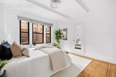 322 W 72nd Street #3D, New York City, NY 10023 - Photo 8