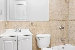 52 E 55th St, New York City, NY 11203 - Photo 10