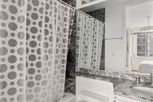 401 E 84th St, New York City, NY 10028 - Photo 6