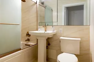 130 W 67th St, New York, NY 10023 - Photo 4