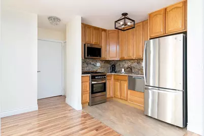 130 W 67th Street #11J, New York, NY 10023 - Photo 2