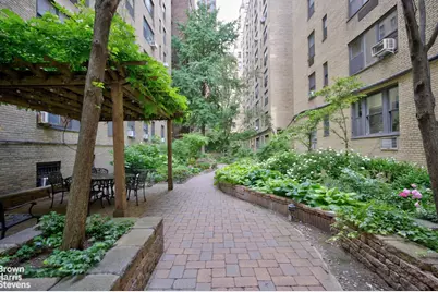 434 E 52nd Street #10E, New York City, NY 10022 - Photo 42