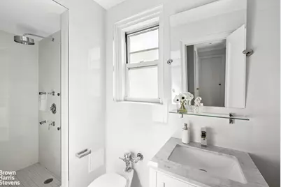 434 E 52nd Street #10E, New York City, NY 10022 - Photo 18