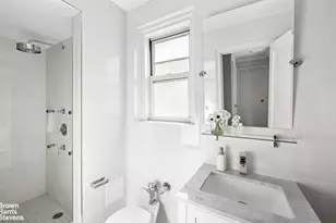 434 E 52nd St, New York City, NY 10022 - Photo 58