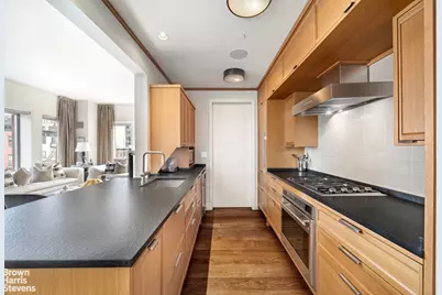 177 9th Avenue #5D, New York City, NY 10011 - Photo 4